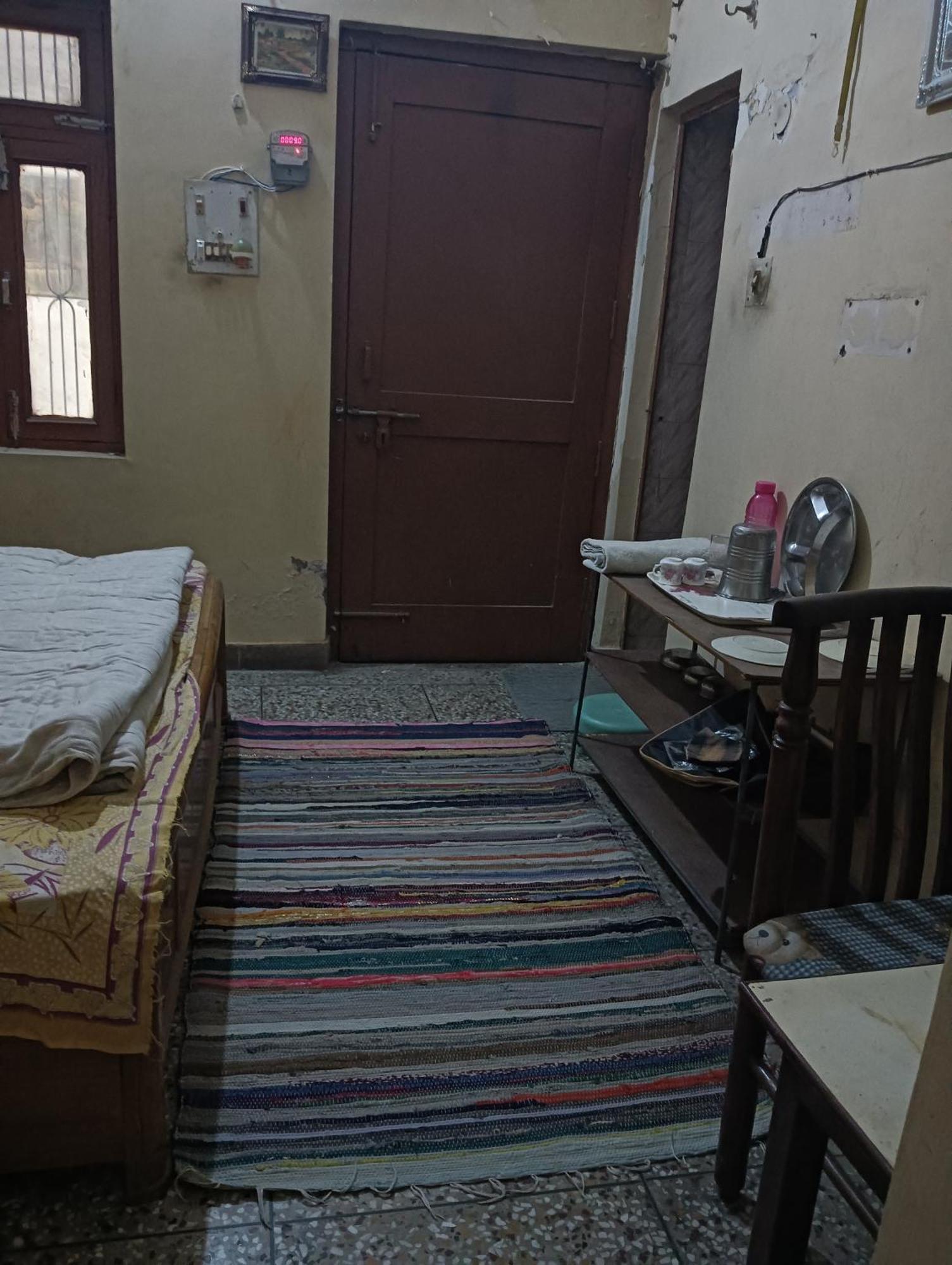 Ds Home Lucknow Bagian luar foto