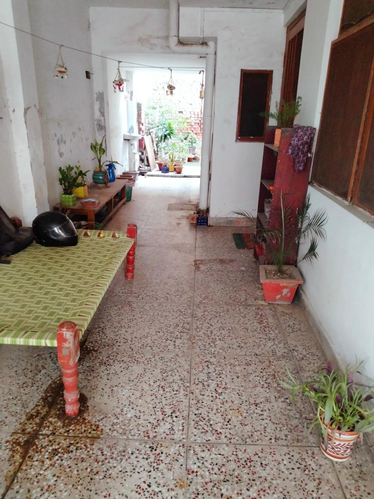Ds Home Lucknow Bagian luar foto